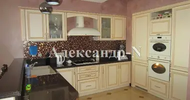 3 room apartment in Sievierodonetsk, Ukraine