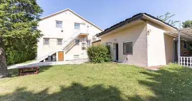 Casa 10 habitaciones en Velence, Hungría