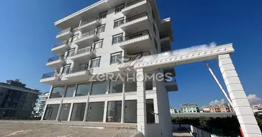 Apartamento 2 habitaciones con aparcamiento, con ascensor, con vista al mar en Mahmutlar, Turquía