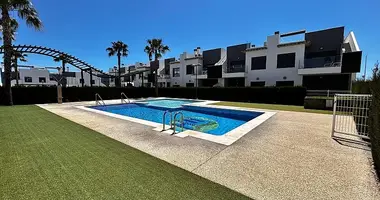 Bungalow in Pilar de la Horadada, Spanien