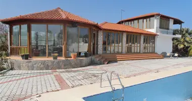 Gewerbefläche 4 600 m² in Olymbiaki Akti (Strand), Griechenland