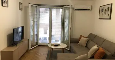 Wohnung 1 Schlafzimmer mit Stadtblick, mit Öffentlicher Parkplatz in Budva, Montenegro