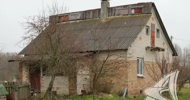 House in Vielikarycki sielski Saviet, Belarus