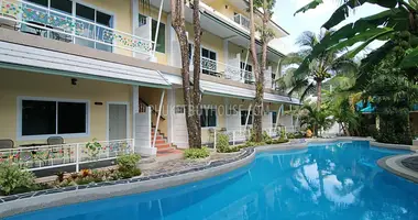 Propriété commerciale 1 000 m² dans Kamala, Thaïlande