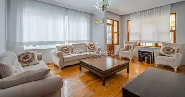 4 room apartment with parking, with furniture, with air conditioning in Alanya, Turkey