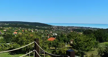 2 room house in Paloznak, Hungary