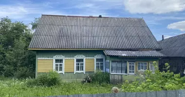 Dom w Krapivienski sielski Saviet, Białoruś