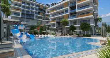 Apartamento 5 habitaciones con balcón, con ascensor, con airea acondicionado en Alanya, Turquía