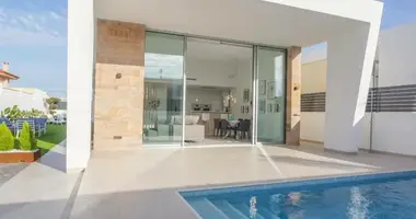 Dom 4 pokoi w Torrevieja, Hiszpania