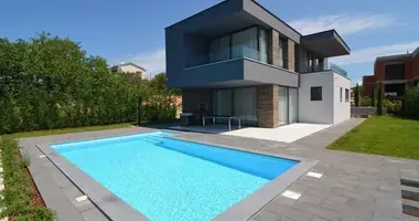 Villa 4 bedrooms in Mjesni odbor Poganka - Sveti Anton, Croatia