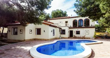 4 bedroom house in Carme, Spain