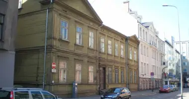 Maison des revenus 749 m² dans Riga, Lettonie