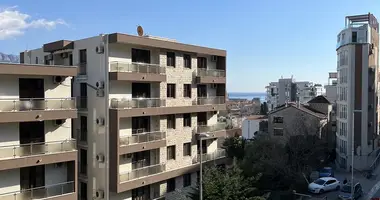 Apartamento 2 habitaciones en Budva, Montenegro