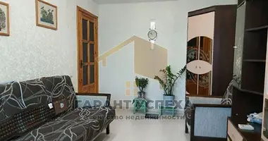 Apartamento 3 habitaciones en Muchaviecki sielski Saviet, Belarús