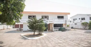 Casa 5 habitaciones en Acra, Ghana