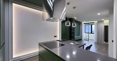 Apartamento 3 habitaciones en Minsk, Bielorrusia