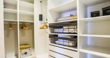 Квартира 2 спальни в Будва, Черногория