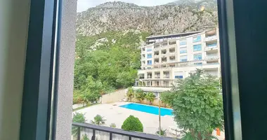 Apartamento 2 habitaciones en Dobrota, Montenegro