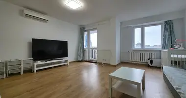 Wohnung 5 zimmer in Warschau, Polen