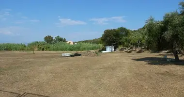 Terrain dans Acharavi, Grèce