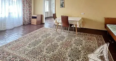 2 room apartment in Zhabinka, Belarus