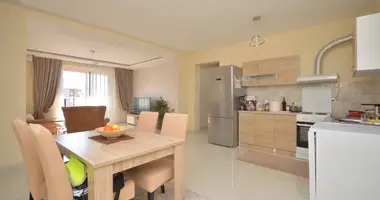 Apartamento 3 habitaciones en Tivat, Montenegro