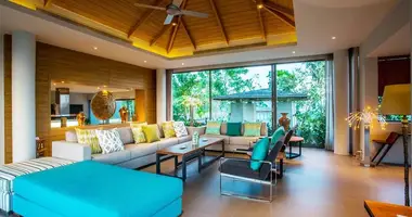 Villa 7 bedrooms in Phuket, Thailand