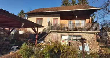 4 room house in Paradsasvar, Hungary