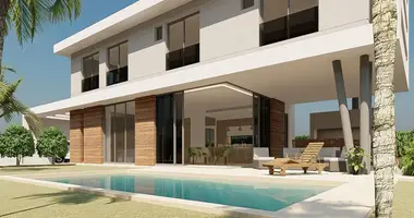 4 bedroom house in Oroklini, Cyprus