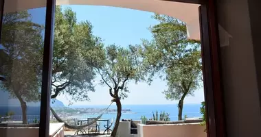 Villa 4 bedrooms with Furnitured, with Air conditioner, with Sea view in Positano, Italy