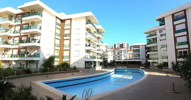Wohnung 3 zimmer in Konyaalti, Türkei