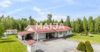 Haus 5 zimmer in Kuopio sub region, Finnland