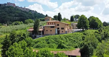 Villa 7 bedrooms in Montepulciano, Italy