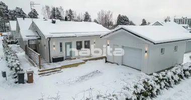 2 bedroom house in Nokia, Finland