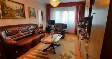 3 room apartment in Nyiregyhazi jaras, Hungary