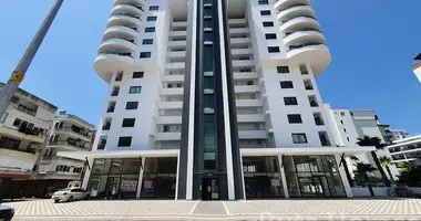 Duplex 3 rooms with parking, with elevator, with sea view in Alanya, Turkey