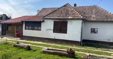 3 room house in Szegerdo, Hungary