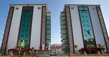Apartamento 2 habitaciones con aparcamiento, con vista al mar, con la piscina en Alanya, Turquía