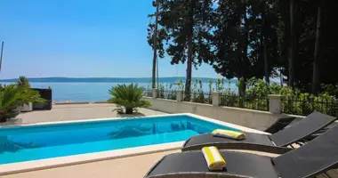 Villa 6 chambres dans Grad Kastela, Croatie