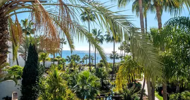3 bedroom apartment in Marbella, Spain