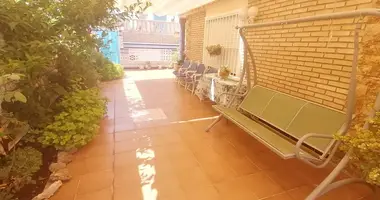 Квартира 3 спальни в La Mata, Испания