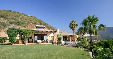 Haus 4 Zimmer in Benahavis, Spanien