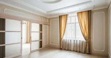 3 bedroom apartment in Central Administrative Okrug, Russia