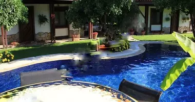 Villa 7 Zimmer mit Parkplatz, mit Schwimmbad, mit Bergblick in Alanya, Türkei