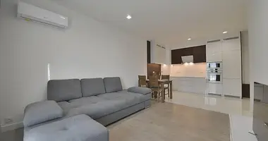 Apartamento 3 habitaciones en Varsovia, Polonia