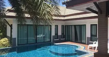 Villa 6 zimmer mit Balkon, mit Möbliert, mit Klimaanlage in Pattaya, Thailand