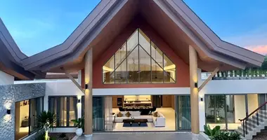 Villa 4 chambres avec Fenêtres double vitrage, avec Meublesd, avec Climatiseur dans Phuket, Thaïlande