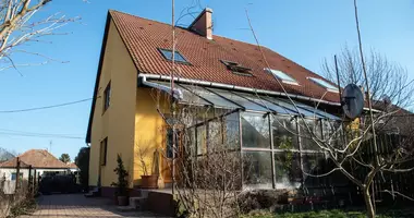 Casa 4 habitaciones en Szolnoki jaras, Hungría