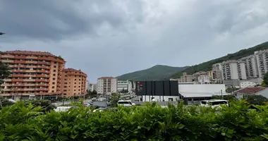 Haus 12 zimmer in Budva, Montenegro