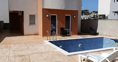 Casa 4 habitaciones en Pecurice, Montenegro